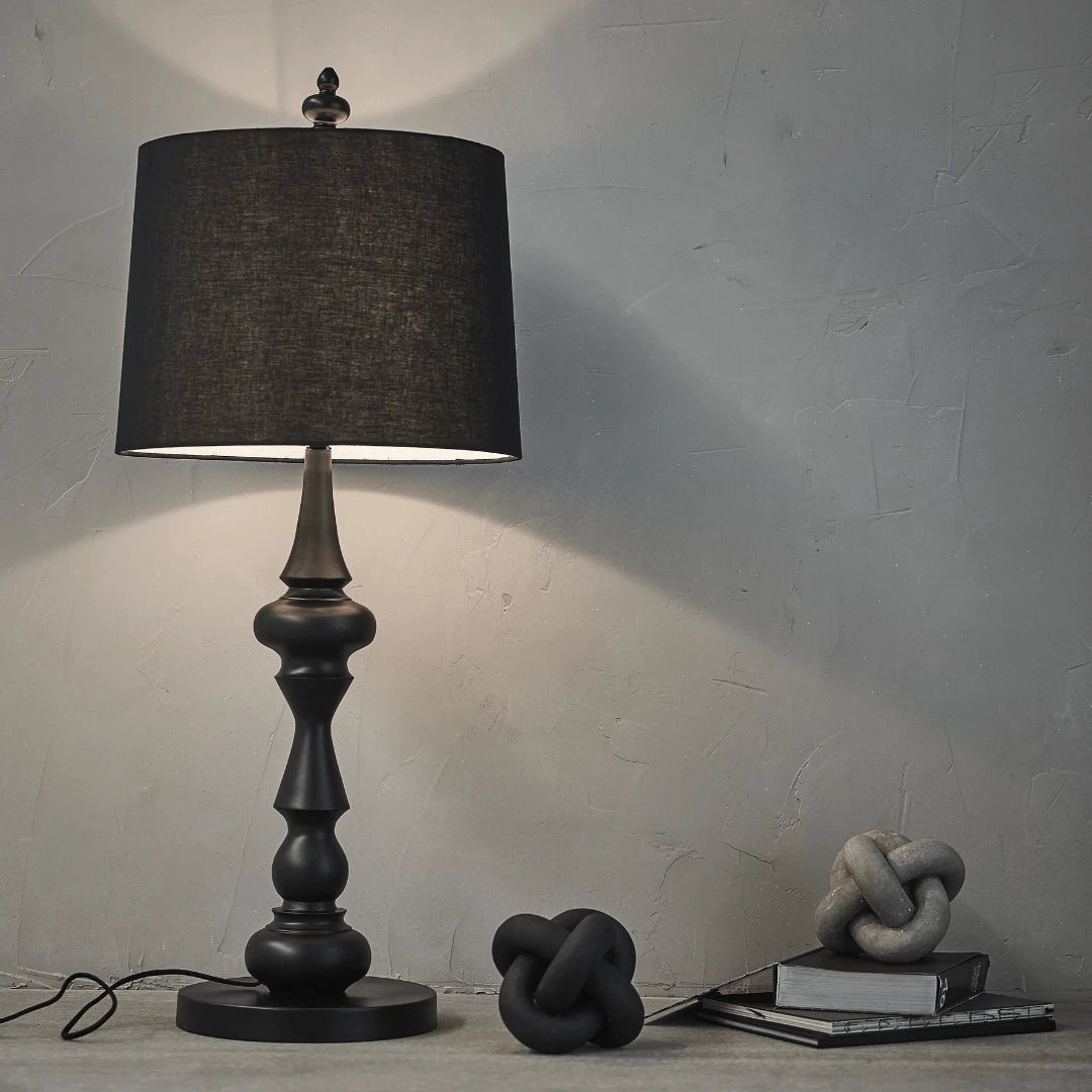 "Nodo" — Stone Decorative Knot